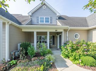 18 Kennsington Ct, Riverhead, NY 11901