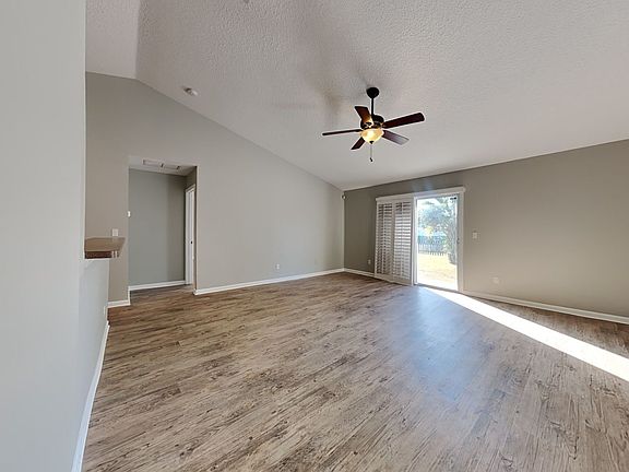 4th image of 10838 Linwood Hills Dr
