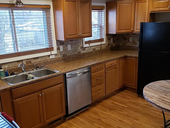 I updated this kitchen about five years ago. As you can see, lots of cabinets.