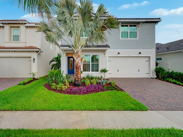 154 Parkside Way #14, Royal Palm Beach, FL 33414