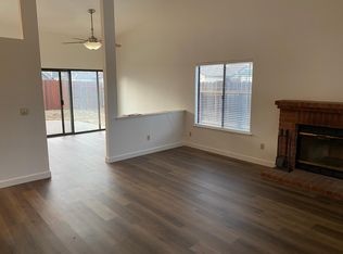 800 Fall River Trl, Vacaville, CA 95687