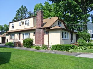 32 Ridgeway St, Mount Vernon, NY 10552