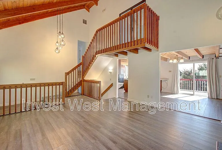 16103 NE 33rd Ave — Photo 10