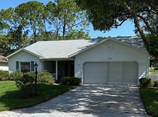 7095 Crown Oaks Dr, Spring Hill, FL 34606