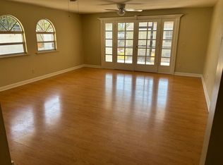 3916 San Luis Dr, Sarasota, FL 34235