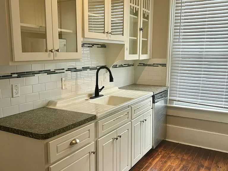 3419 Avenue N #1 — Photo 7