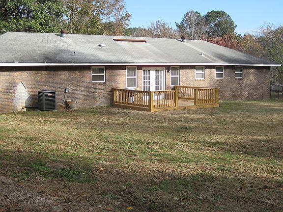 2nd image of 2041 Queenswood Dr