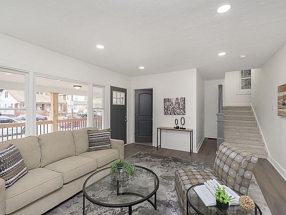 4th image of 3833 N Capitol Ave