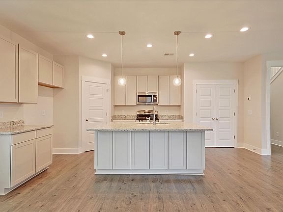 207 Makemie Way Kitchen