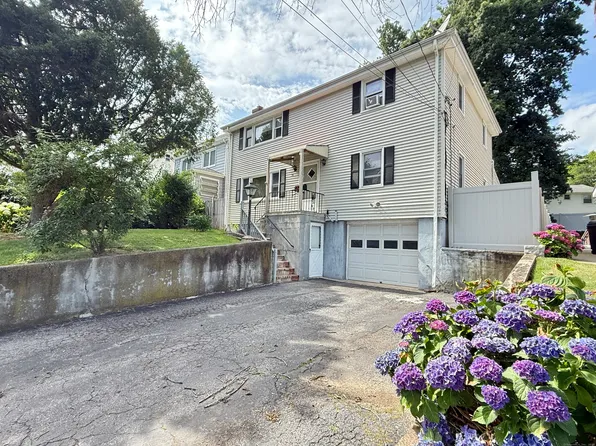 38 Catoona Lane, Stamford, CT 06902