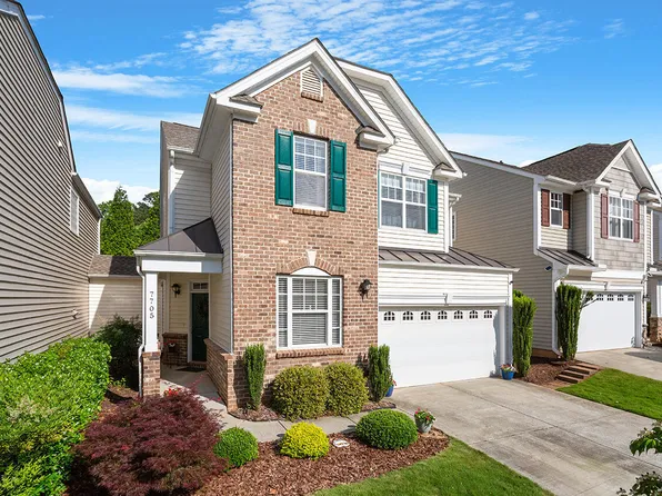 7705 Cape Charles Dr, Raleigh, NC 27617