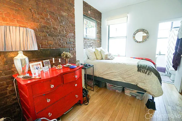 Rented by City Connections Realty | media 52