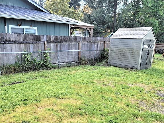 3rd image of 2507 Erlands Point Rd NW #2507