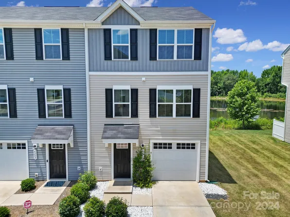 6213 Cutwater Cir, Charlotte, NC 28269
