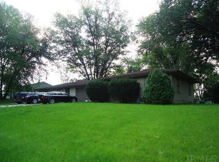 7187 & 7189 W Dinsmore Rd, Bloomington, IN 47403