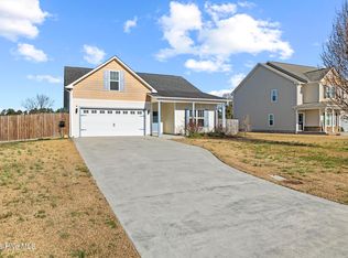 127 Landover Drive, Richlands, NC 28574