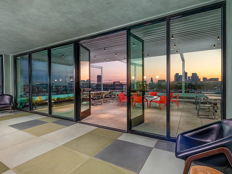 Park East — Photo 40