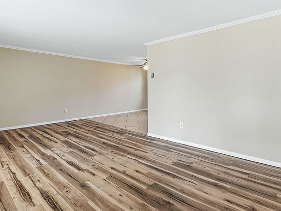 5th image of 5700 Fontana Dr