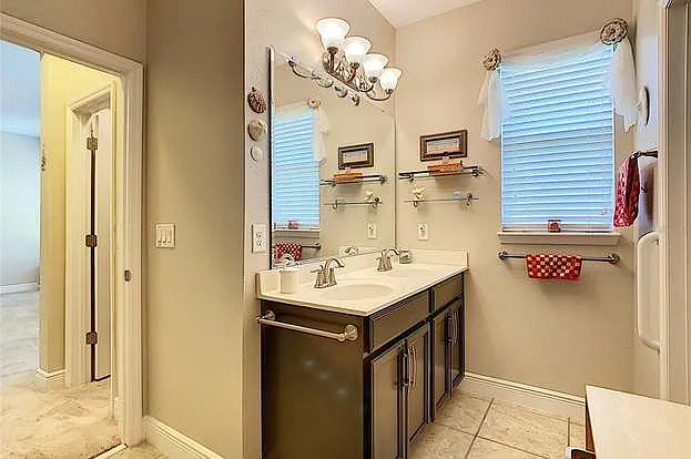 1499 Caterpillar St — Photo 26