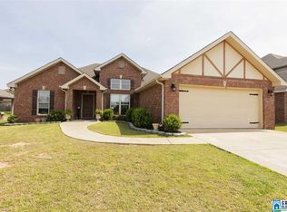 3797 Whispering Oak Dr, Bessemer, AL 35022
