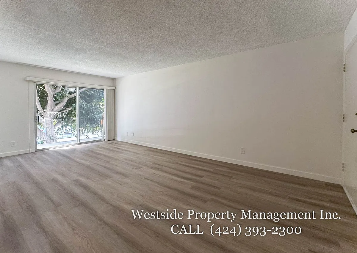 Building Photo - 3336 Tilden Ave #101