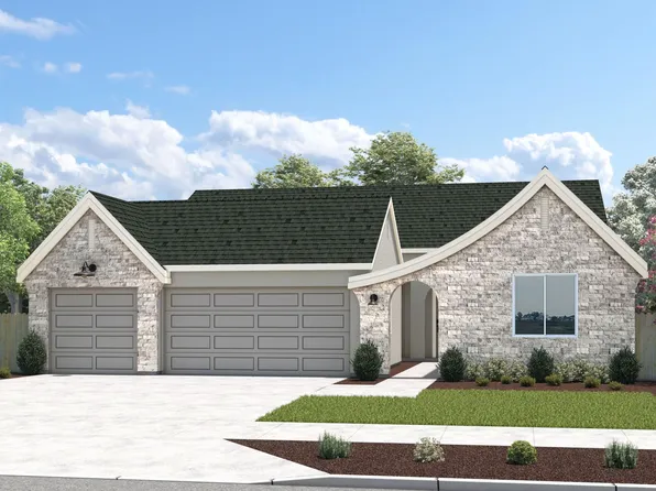 1349 N Wellington Street #Lw122, Porterville, CA 93257