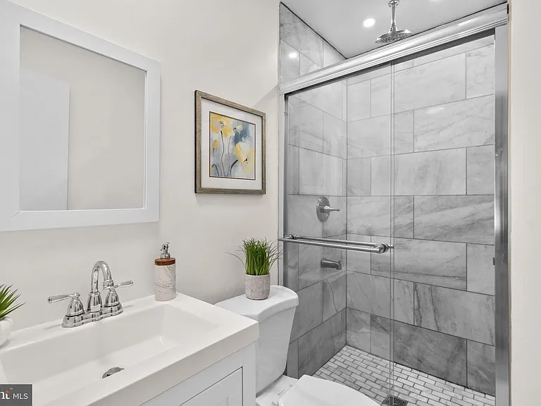 135 Bralan Ln — Photo 11