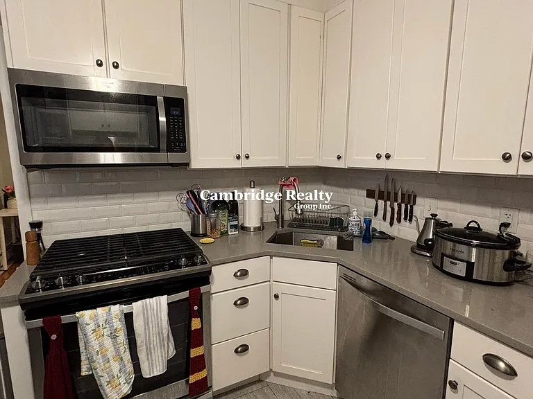 5-7 Marcella St #1 — Photo 10