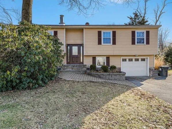 37 Donna Chrystie Lane, Walden, NY 12586