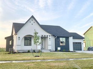 410 NW Reinhart Dr, Ankeny, IA 50023