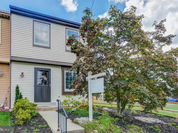 11826 Ashbrook Ct, Germantown, MD 20876