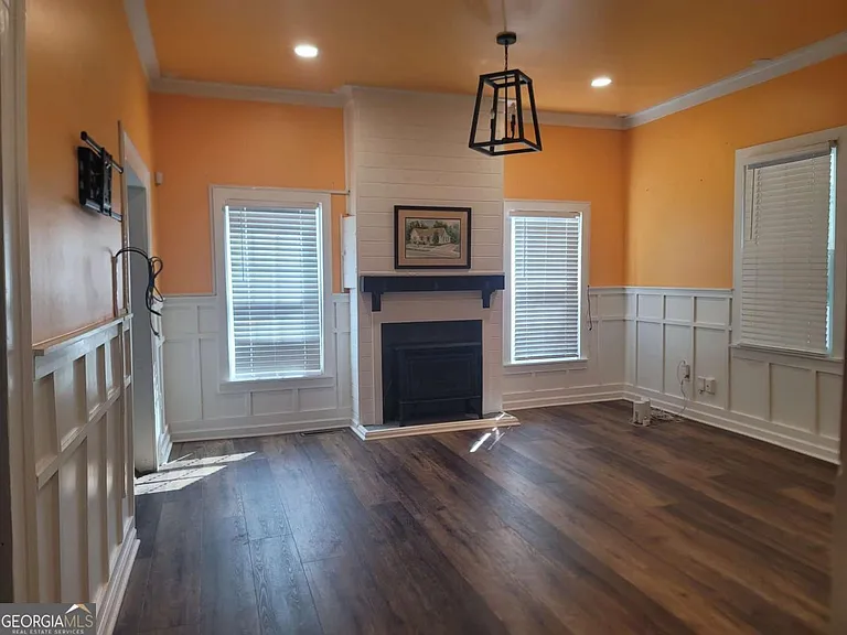 5246 W Mountain St — Photo 5