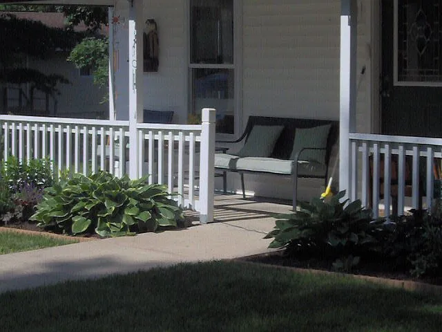 128 S Blevins St photo 1