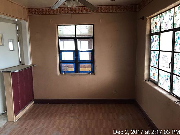 3rd image of 1001 Posey Ln