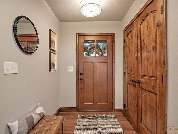 5th image of 527 Enchanted Pines Dr