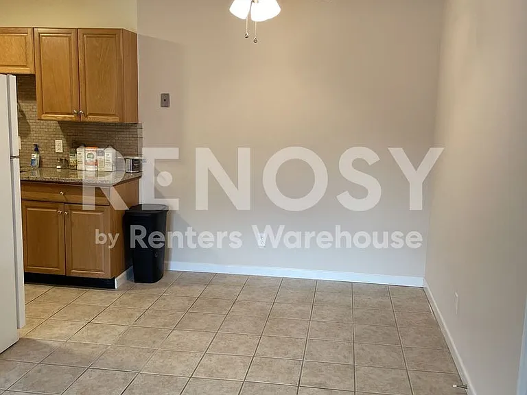 1464 Hawks Nest Dr #G — Photo 7