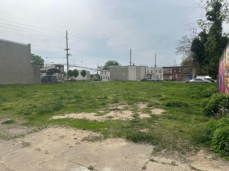 2nd image of 566-574 N Walnut St