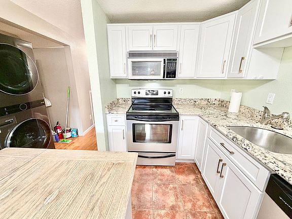 5th image of 6916 W 48th Ave