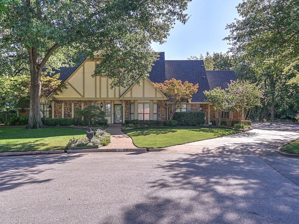 1st image of 2631 E 74th Pl
