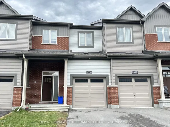 1039 Speedvale Ct, Ottawa, ON K2T 0P6