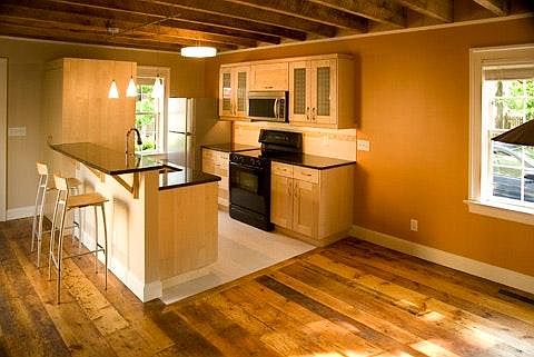 Kitchen/Main Level