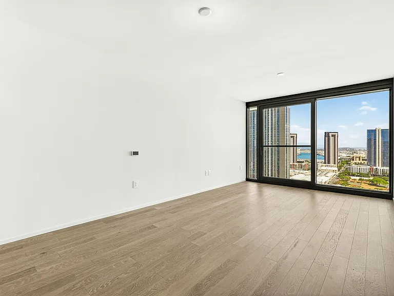 333 Ward Ave #2307 — Photo 2