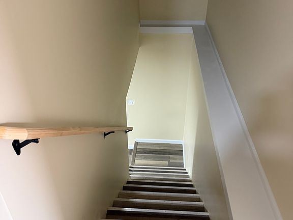 4th image of 4020-4022 Gus St