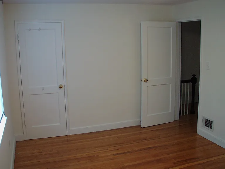 16 Grant Ave #16 — Photo 7