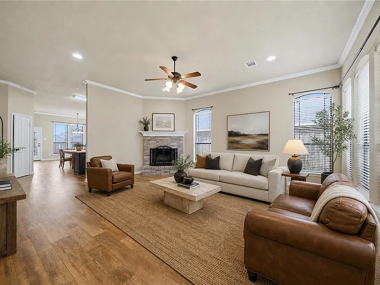 952 Dove Landing Ave — Photo 6