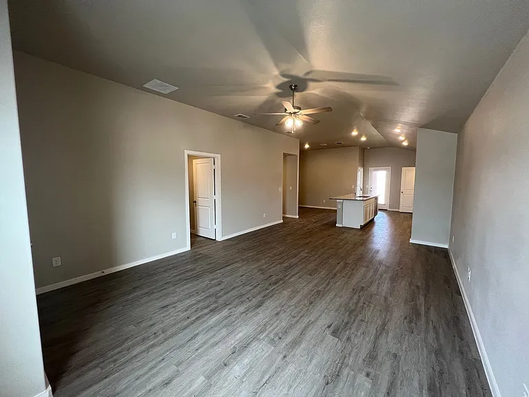 1914 Kirksey Ave — Photo 18