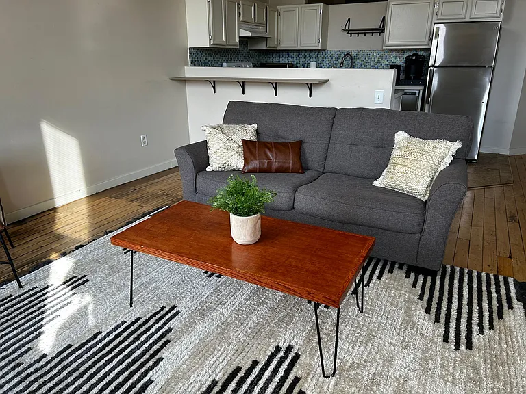 408 W Saint Clair Ave #509 — Photo 7