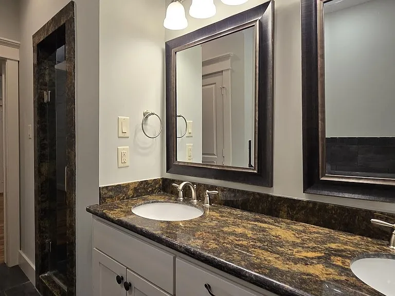 4109 Allen St — Photo 33