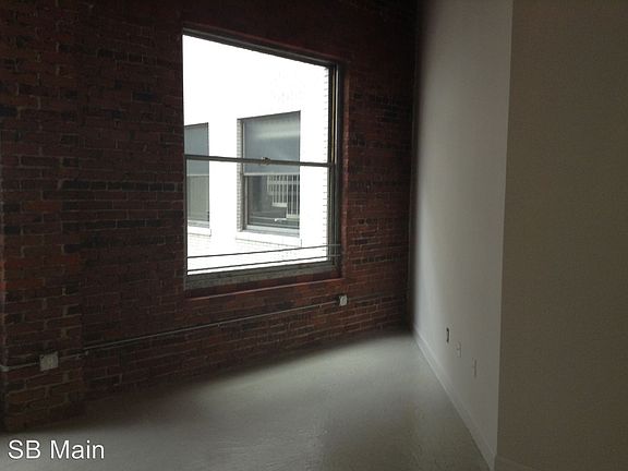 5th image of 111 W 7th St Ste 1015