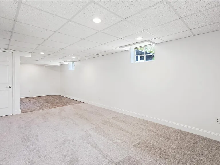3594 Half Moon Gln — Photo 20